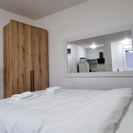 アパート Grove Ii = Strict Centre *