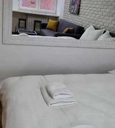 Grove Ii = Strict Centre 노비사드