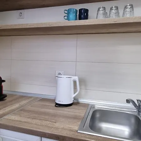 Grove Ii = Strict Centre Apartamento Novi Sad