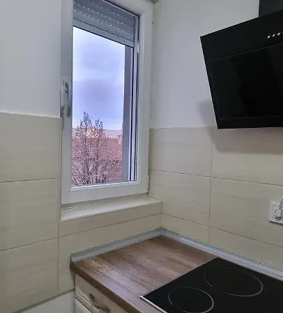 Grove Ii = Strict Centre Apartamento *