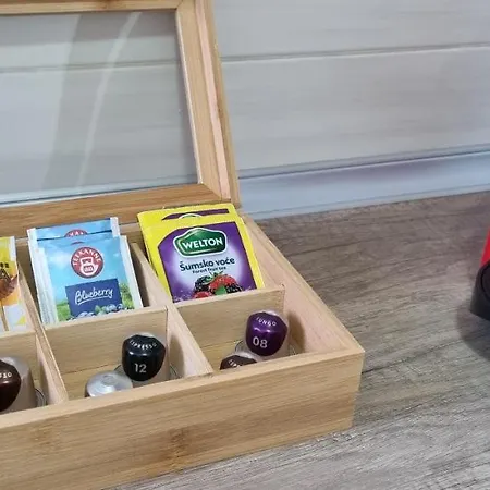 Grove Ii = Strict Centre アパート ノヴィ・サド