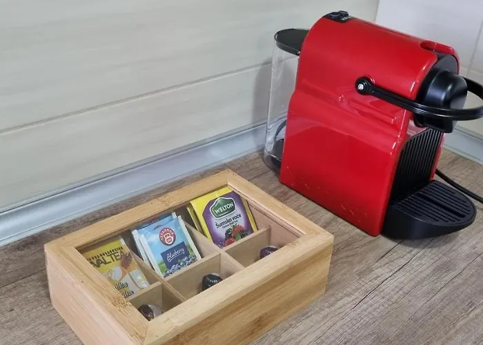 Grove Ii = Strict Centre * Novi Sad